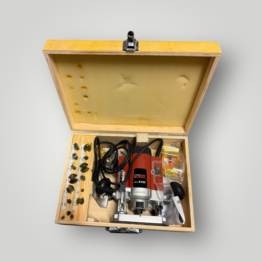 Défonceuse Pro Work OFJ 850E(en coffret bois)