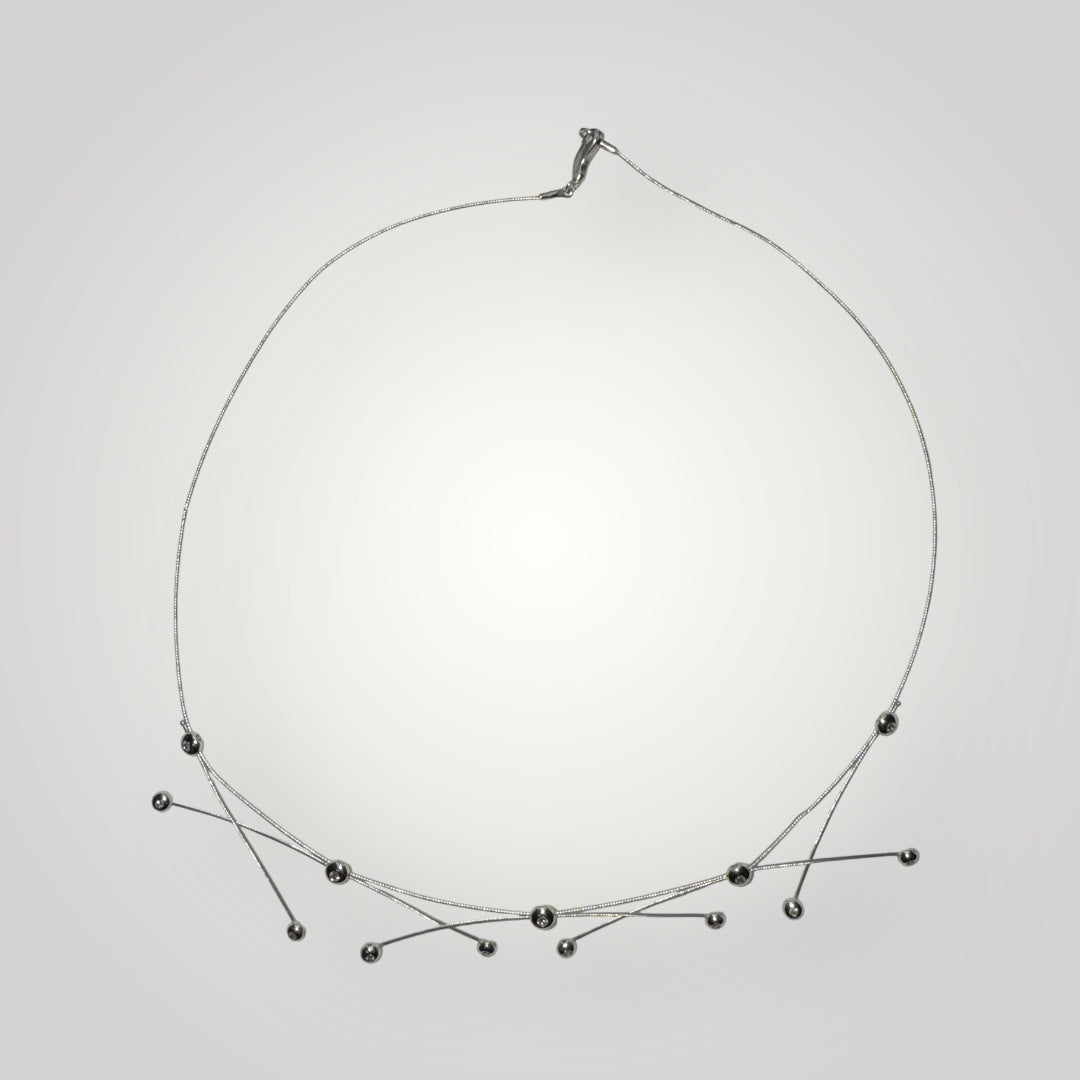 Collier en or 18 carats de 4,5 g avec brillants