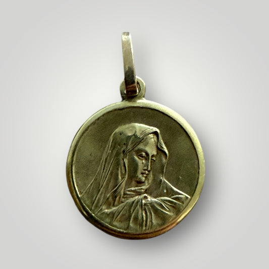 2,8 Gramm, 1,8 cm Goldanhänger