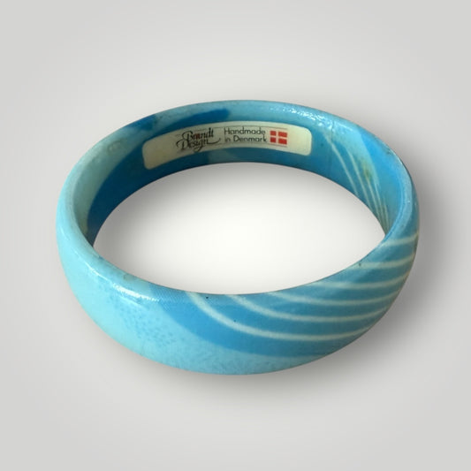 Bracelet bangle bleu – Brandt Design (fait main au Danemark) 7cm diamètre