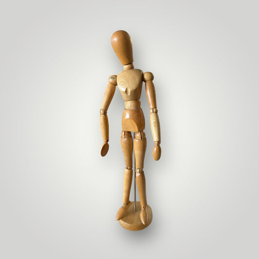 Mannequin Articulé en Bois – 33 cm